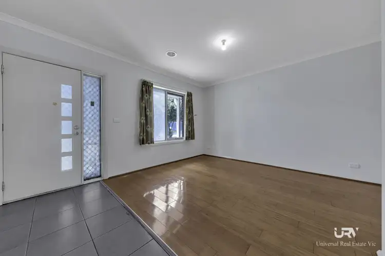 Second view of Homely house listing, 5/6-10 Elsternwick Way, Craigieburn VIC 3064