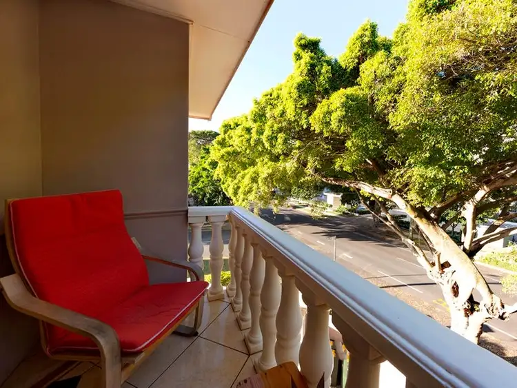 Sixth view of Homely unit listing, 4/11 Prince Edward Parade, Redcliffe QLD 4020