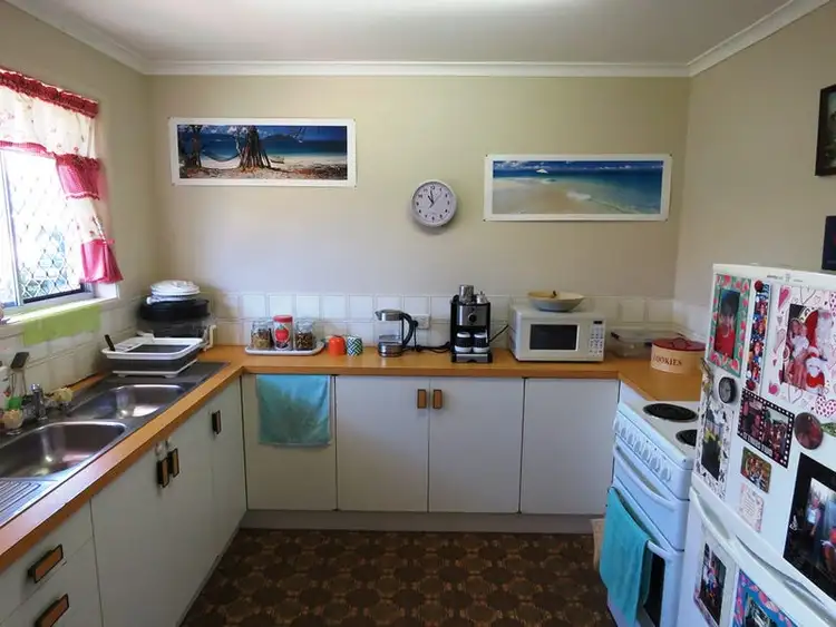 Fourth view of Homely unit listing, 4/19 James Street, Scarborough QLD 4020