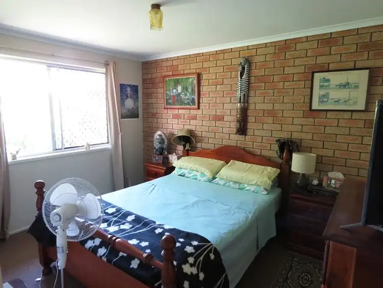 Fifth view of Homely unit listing, 4/19 James Street, Scarborough QLD 4020