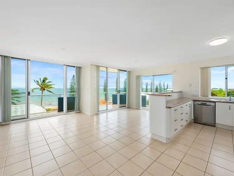 Third view of Homely unit listing, 8/186 Prince Edward Parade, Scarborough QLD 4020