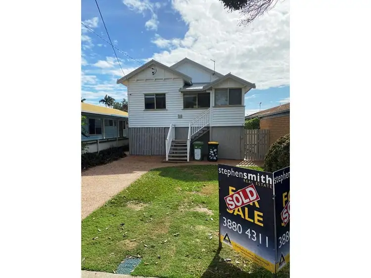22 Queen Street, Scarborough QLD 4020