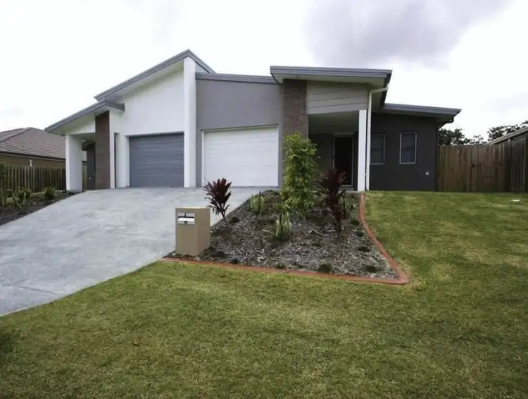 2/17 Lenton St, Coomera QLD 4209