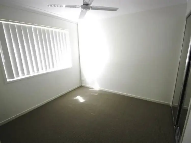 Fifth view of Homely semi-detached listing, 2/17 Lenton St, Coomera QLD 4209
