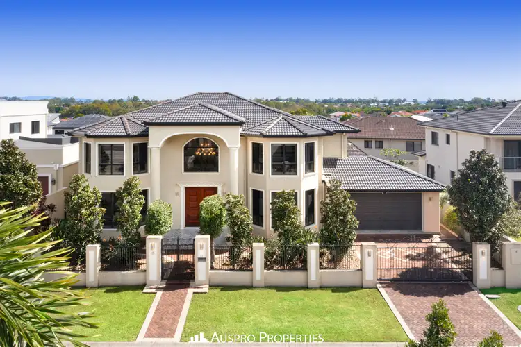 51 Hawthorn Circuit, Stretton QLD 4116