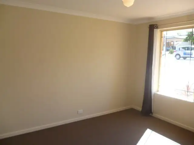 Fifth view of Homely house listing, Unit 2/2 Shaw Rd, Innaloo WA 6018