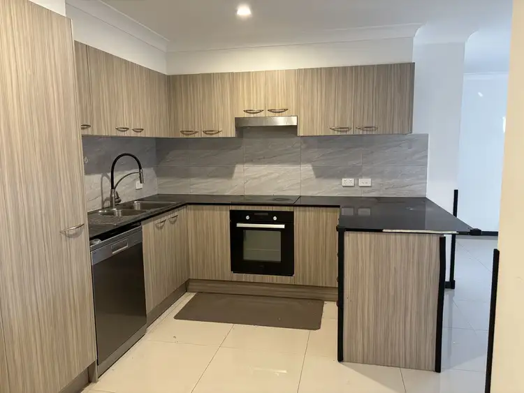 1/19 Linton Street, Loganlea QLD 4131