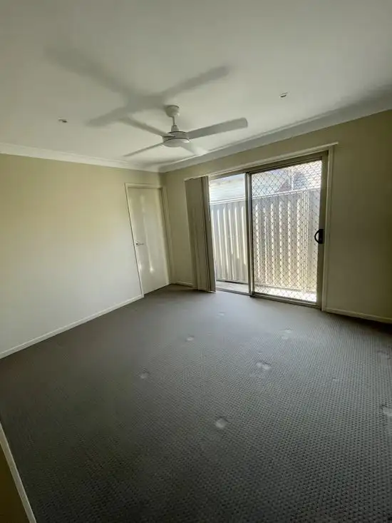 Third view of Homely unit listing, 2/6 Camden Court, Capalaba QLD 4157