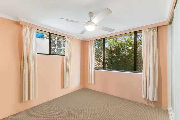 Sixth view of Homely unit listing, 1/7 Ward Street, Rainbow Bay QLD 4225