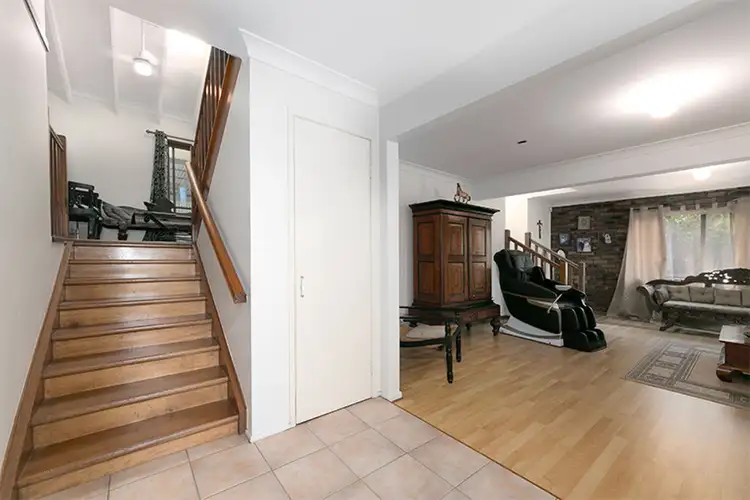 Fourth view of Homely house listing, 5 Bynoe Close, Chapel Hill QLD 4069