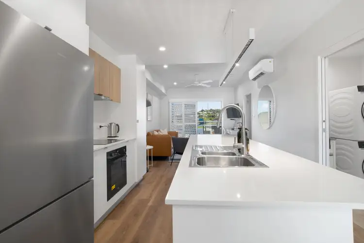 Fourth view of Homely house listing, 2/10 Michigan Way, Andergrove QLD 4740