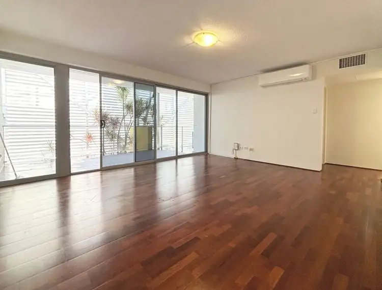 Fourth view of Homely unit listing, Unit 1/10 Thomas Street, West End QLD 4101