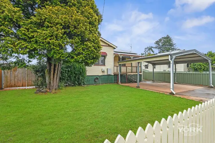 12 CharlotteStreet, Newtown QLD 4350