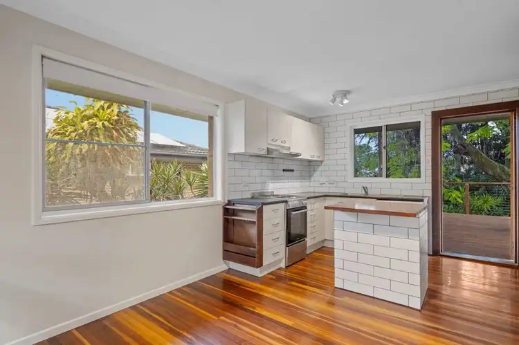 Third view of Homely house listing, 5 Donbeth Street, Wynnum West QLD 4178