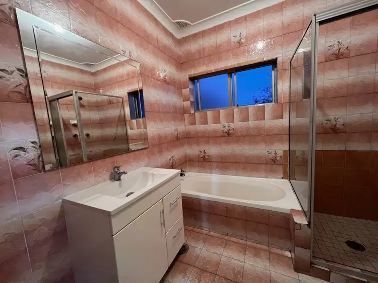 Fourth view of Homely house listing, 186A Elizabeth Dr, Heckenberg NSW 2168