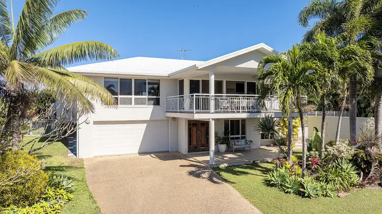 18 Coral Ridge Drive, Eimeo QLD 4740