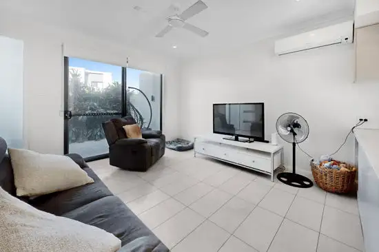 Fourth view of Homely townhouse listing, 14 REGENT LANE, Hope Island QLD 4212