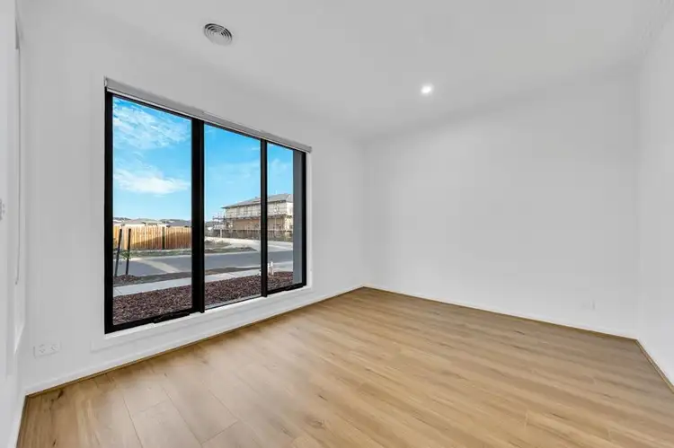 Fifth view of Homely house listing, 67 Kurnbrook Loop, Wollert VIC 3750
