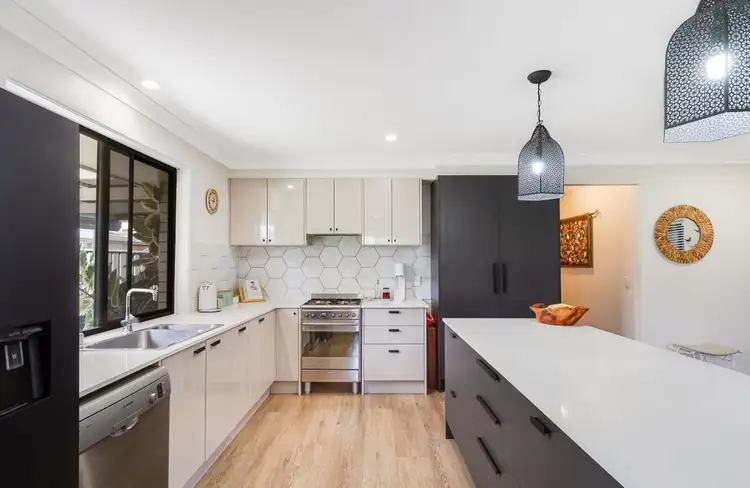 Second view of Homely semi-detached listing, 2/21 Banks Avenue, Tweed Heads NSW 2485