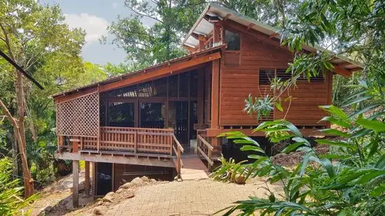 174 Hillview Crescent, Whitfield QLD 4870