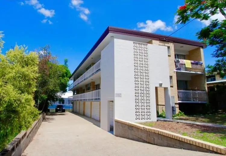 Main view of Homely unit listing, 2/8 JEPHSON ST, Toowong QLD 4066