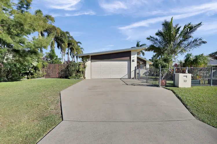 10 Dustwill Street, Eimeo QLD 4740