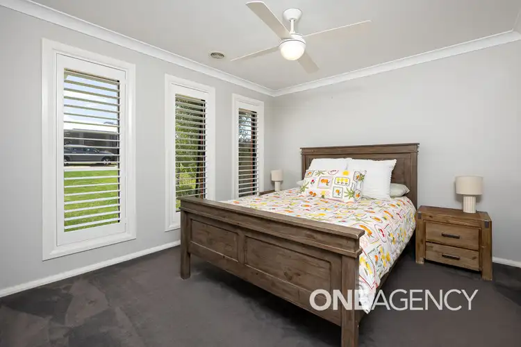 Sixth view of Homely house listing, 9 KENTUCKY CRESCENT, Gobbagombalin NSW 2650