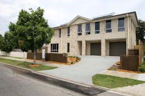 Main view of Homely unit listing, 2/81 DERBY STREET, Coorparoo QLD 4151