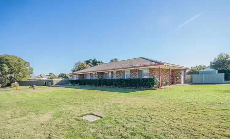8 Murrayfield Drive, Dubbo NSW 2830