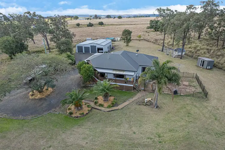 86 Sternbergs Luchts Road, Kulpi QLD 4352