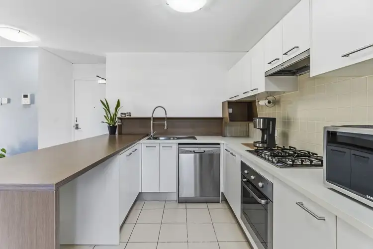 3210/111 Lindfield Road, Helensvale QLD 4212