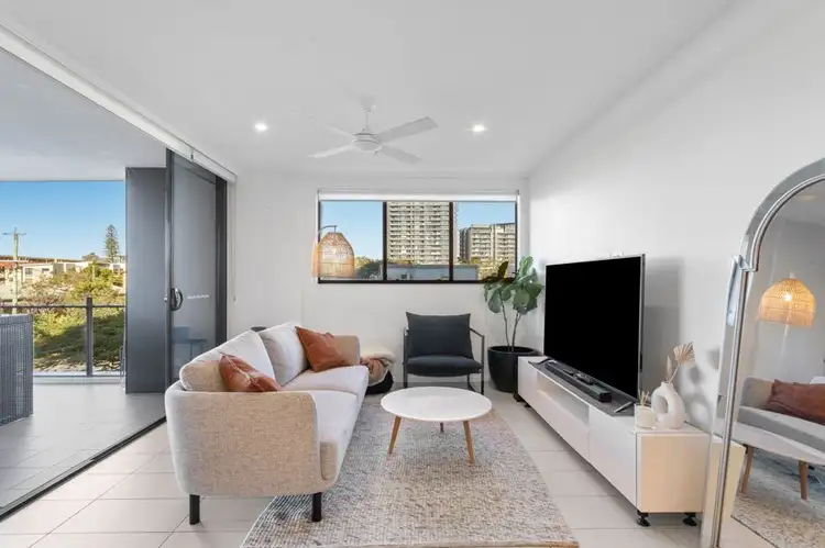 Fourth view of Homely apartment listing, 2025/123 Cavendish Rd, Coorparoo QLD 4151