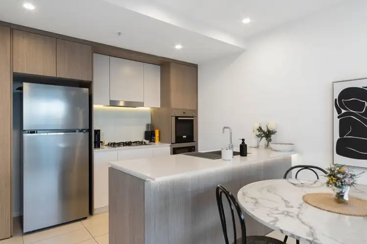 Fifth view of Homely apartment listing, 2025/123 Cavendish Rd, Coorparoo QLD 4151
