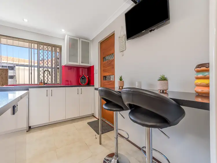 Fifth view of Homely house listing, 3 Caffra Cl, Warnbro WA 6169