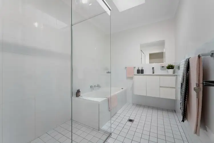 Fifth view of Homely villa listing, 4/42 Bowden St, Guildford NSW 2161