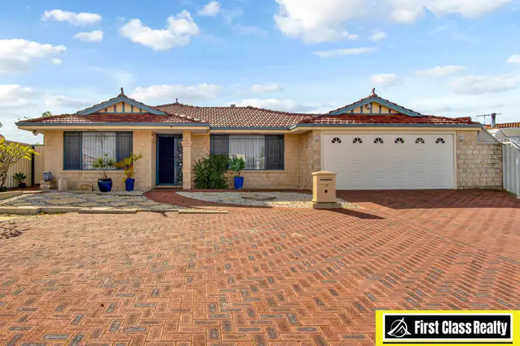 17 Pinnacles Place, Ballajura WA 6066
