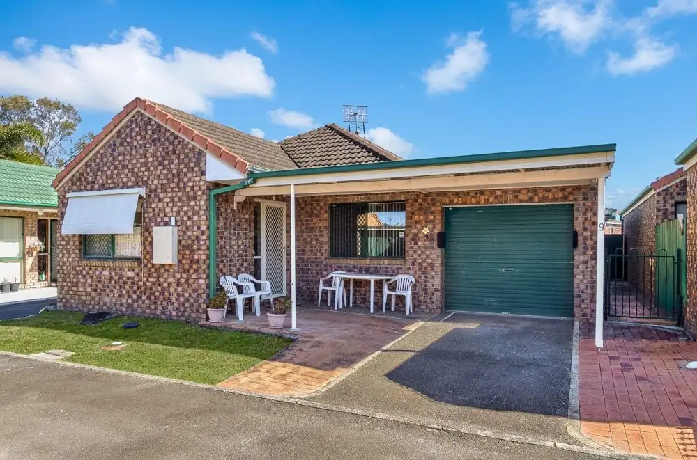 Main view of Homely unit listing, 9/2 Macleay Court, Banora Point NSW 2486