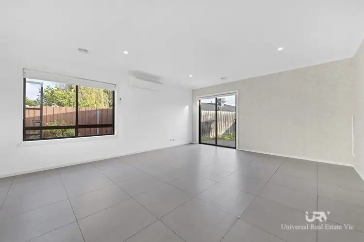 Fourth view of Homely unit listing, 4A Parton Place, Craigieburn VIC 3064