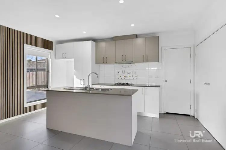 Seventh view of Homely unit listing, 4A Parton Place, Craigieburn VIC 3064