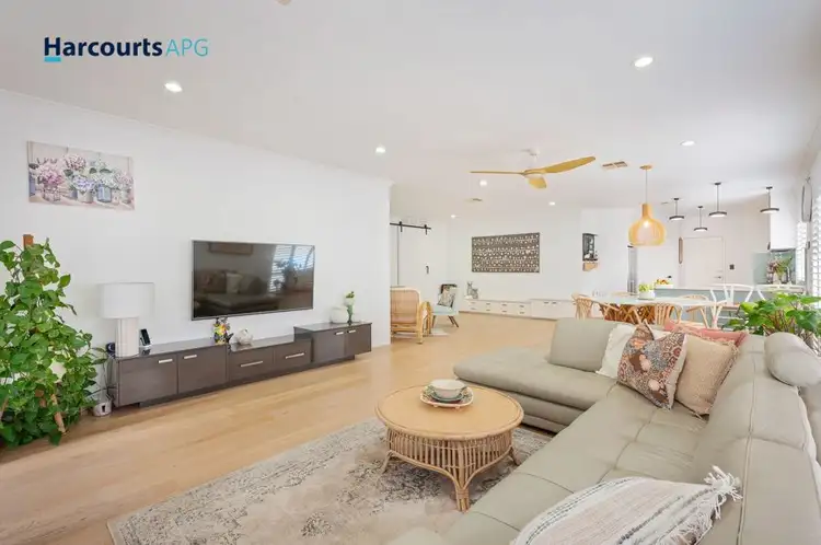 Sixth view of Homely house listing, 2 Dutton Way, Millbridge WA 6232