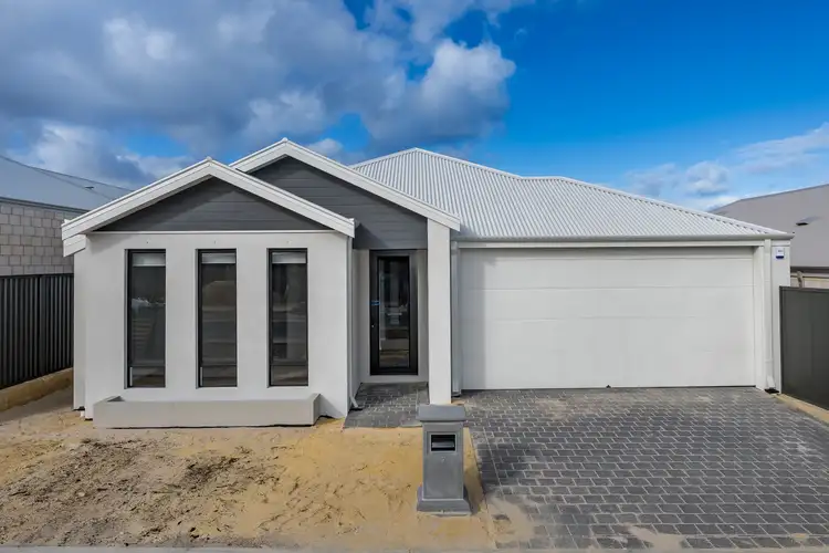 7 Mooloolaba Road, Jindalee WA 6036