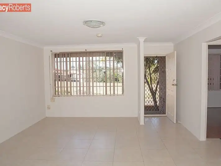 2 Valerie St, Pendle Hill NSW 2145