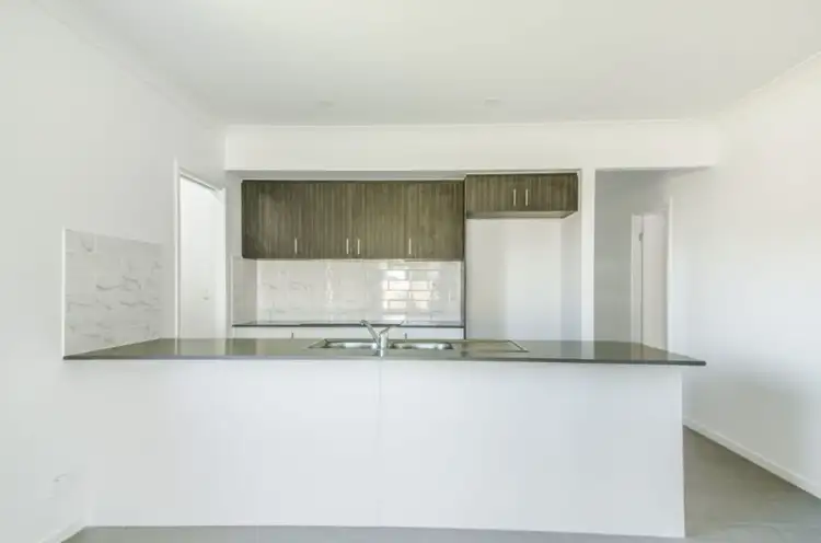 Third view of Homely house listing, 28 Outlook Boulevard, Gleneagle QLD 4285