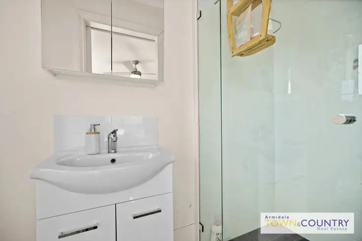 Sixth view of Homely house listing, 1 Patricia Close, Armidale NSW 2350