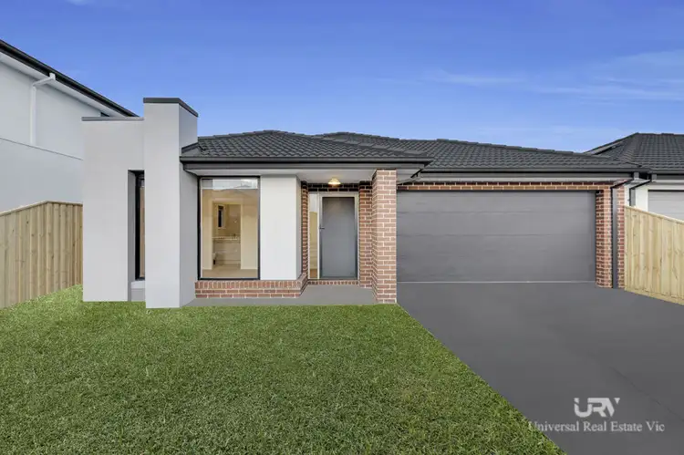 4 Shelly st, Donnybrook VIC 3064