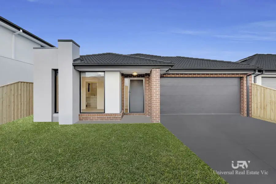 Main view of Homely house listing, 4 Shelly st, Donnybrook VIC 3064