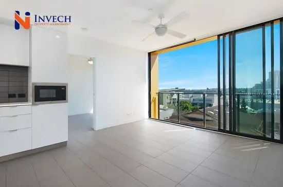 Main view of Homely apartment listing, 811/10 Trinity Street, Fortitude Valley QLD 4006