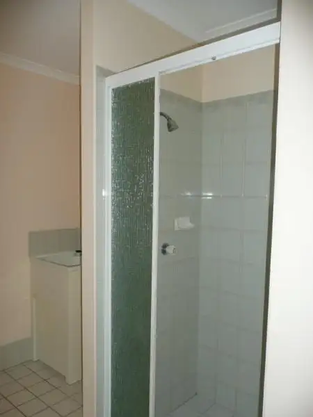Fifth view of Homely unit listing, 1/14 PORTWOOD ST REDCLIFFE, Redcliffe QLD 4020