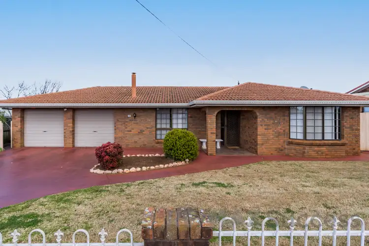 10 Prosser Street, Rockville QLD 4350
