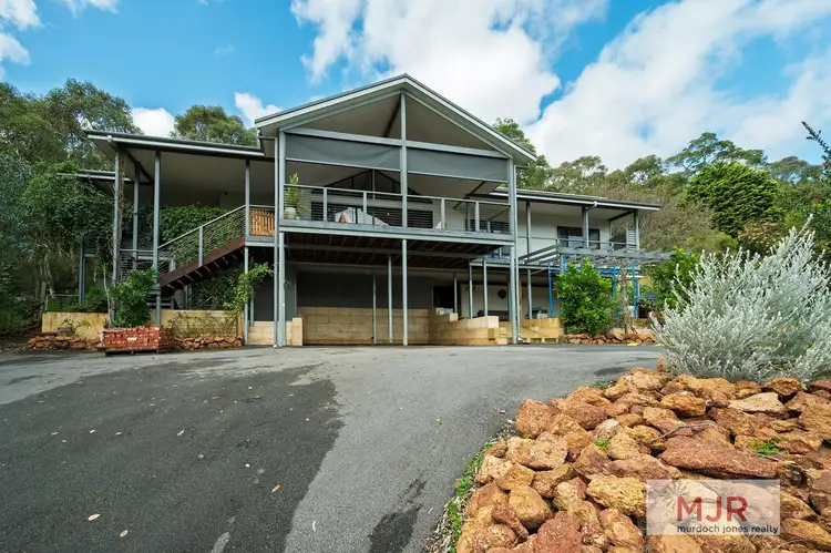 39 Urch Road, Roleystone WA 6111